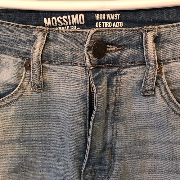 Mossimo flower embroidered high rise jean shorts - Picture 3 of 6